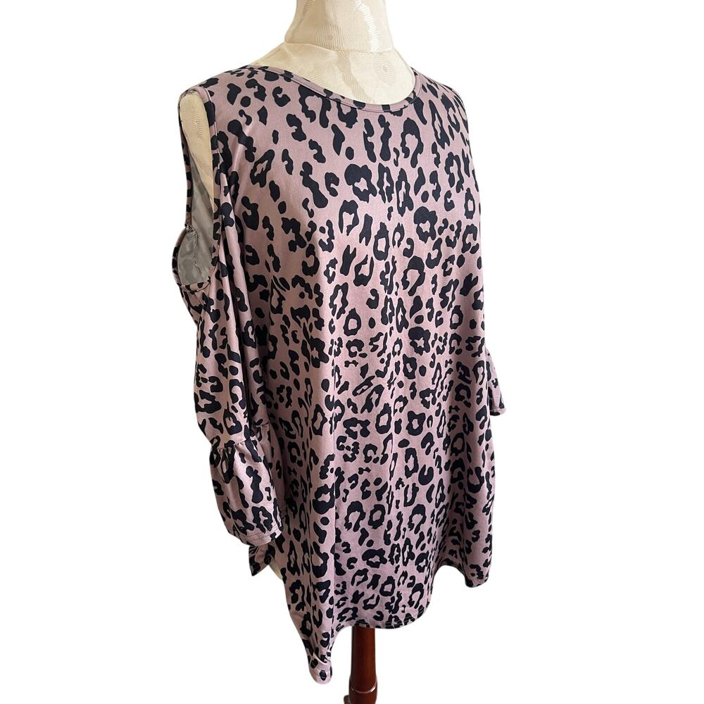 Pursuing Perfection Women's Leopard Print Open Shoulder Dress Large